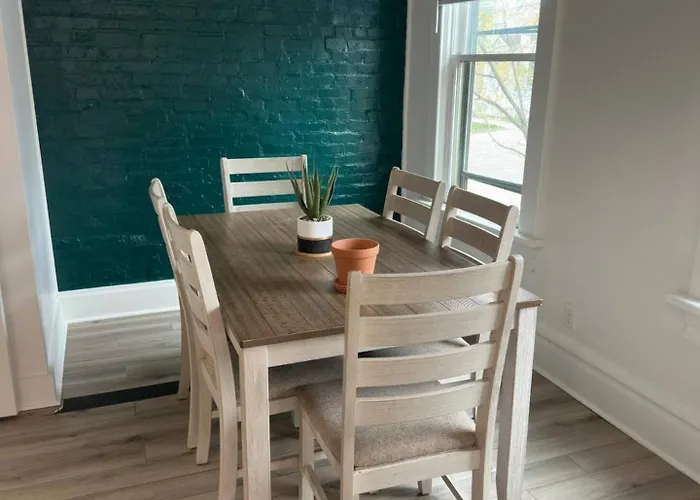 Jungle House Luxury - Downtown Short North